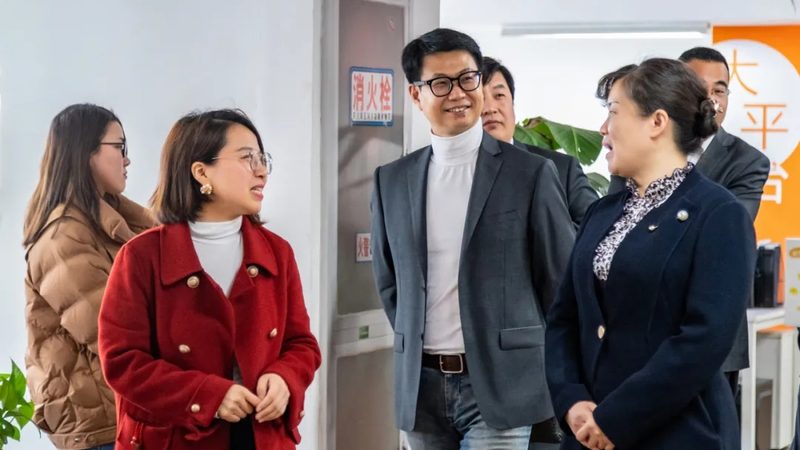 纪录片拍摄与短视频拍摄：两种媒介的差异化解析